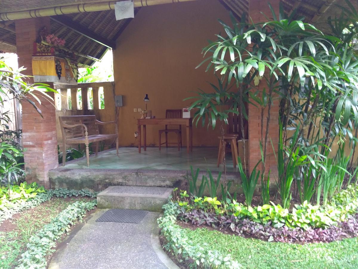 Ubud Lestari Bungalows Экстерьер фото
